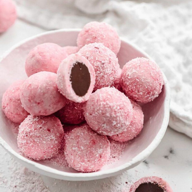 BK-180 dates balls with tahini ball making machine (12)