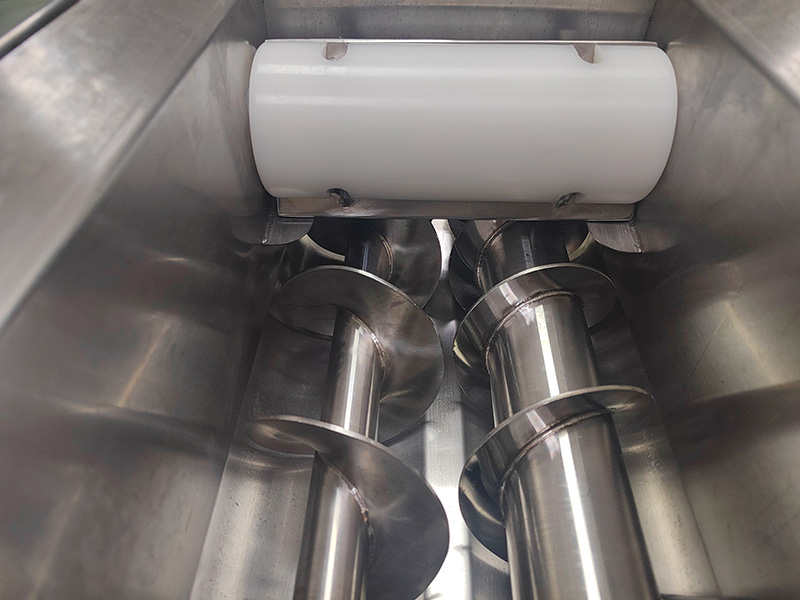 Cookie dough extruder (5)
